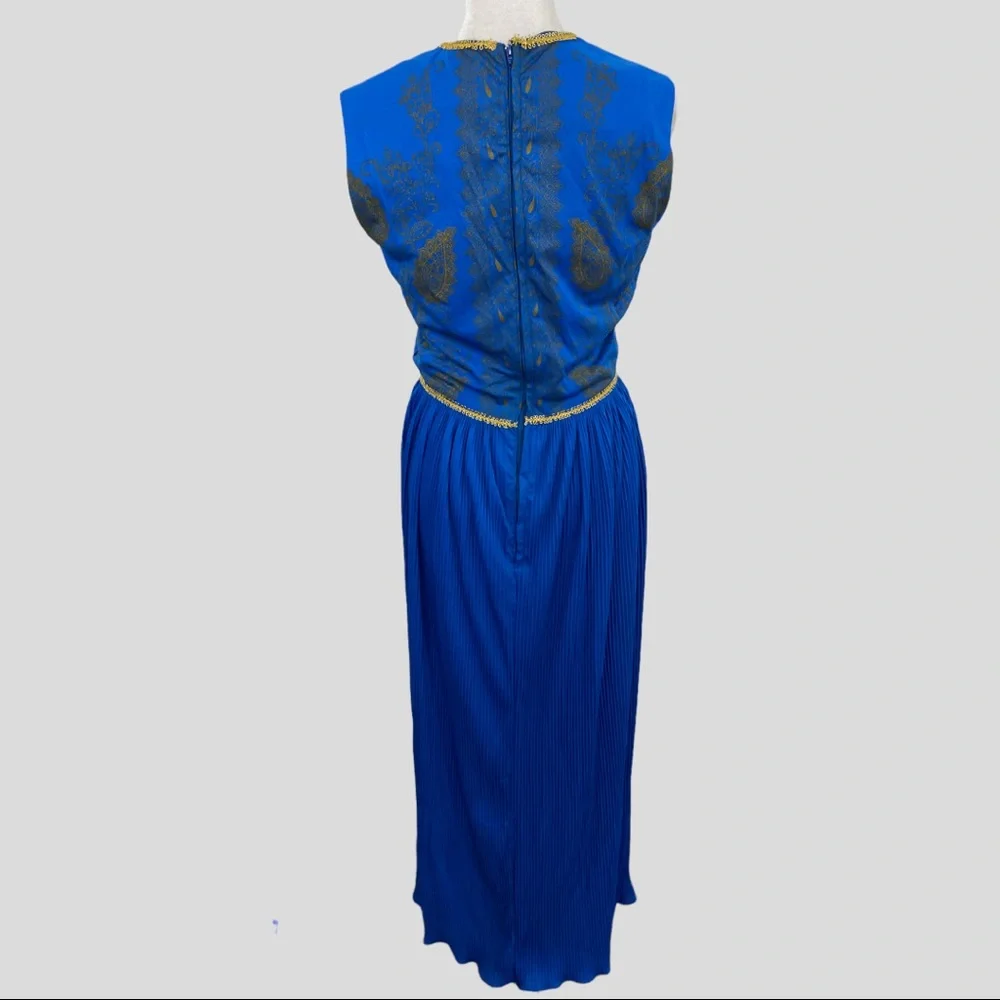 Vintage 70s Alfred Shaheen Blue and Gold Sleeveless Maxi Dress - Picture 7 of 9